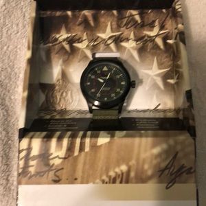 Watch mens American Aviator new water resistant